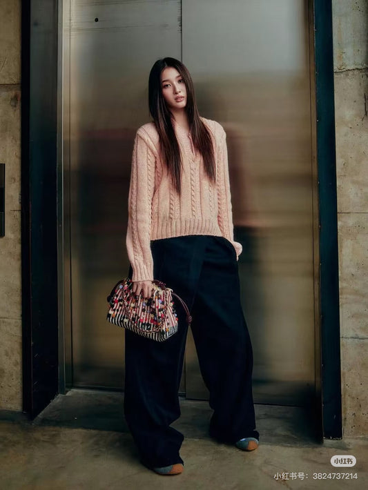 Loe NEW wool sweater