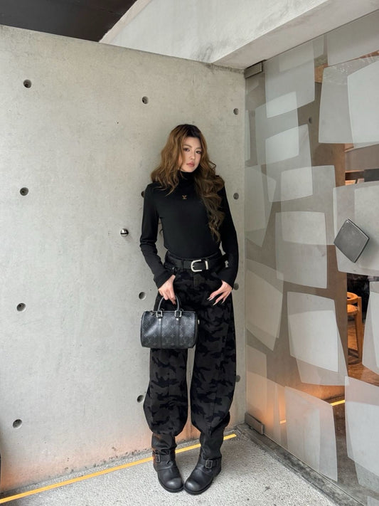 Louis NEW turtleneck shirt